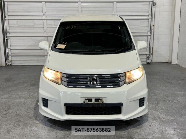 Honda FREED SPIKE 2010-09 8879902-8