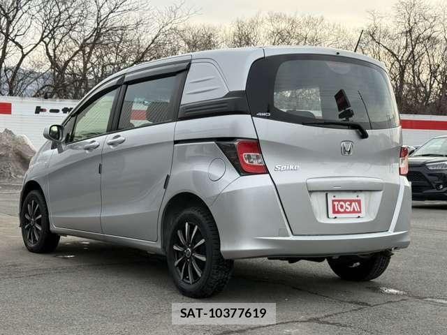 Honda FREED SPIKE 2015-03 4392520-24