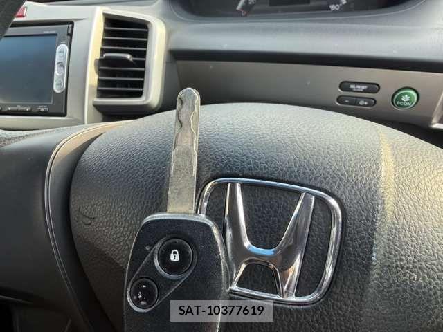 Honda FREED SPIKE 2015-03 4392520-8