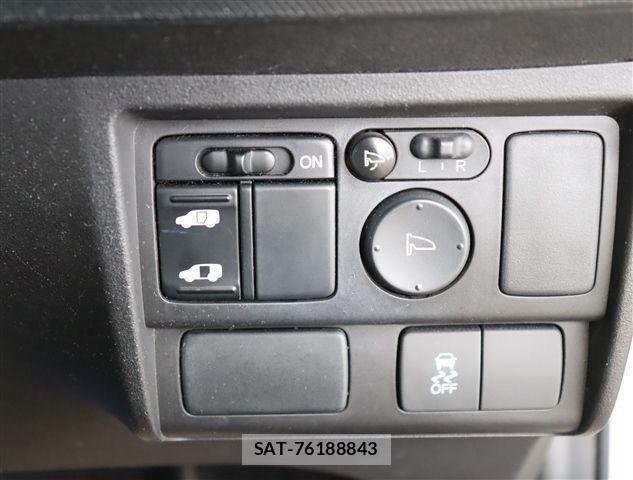 Honda FREED SPIKE 2012-06 2961192-9