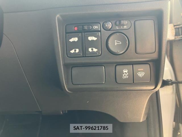 Honda FREED SPIKE 2012-07 7218981-19
