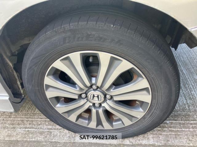 Honda FREED SPIKE 2012-07 7218981-8