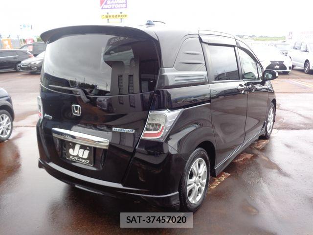 Honda FREED SPIKE 2012-09 7327232-2