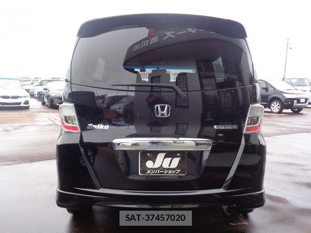 Honda FREED SPIKE 2012-09 7327232-4