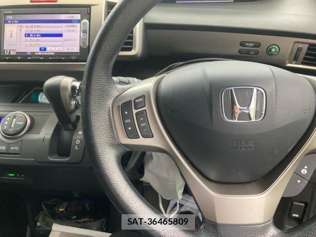 Honda FREED SPIKE 2014-12 7357891-18