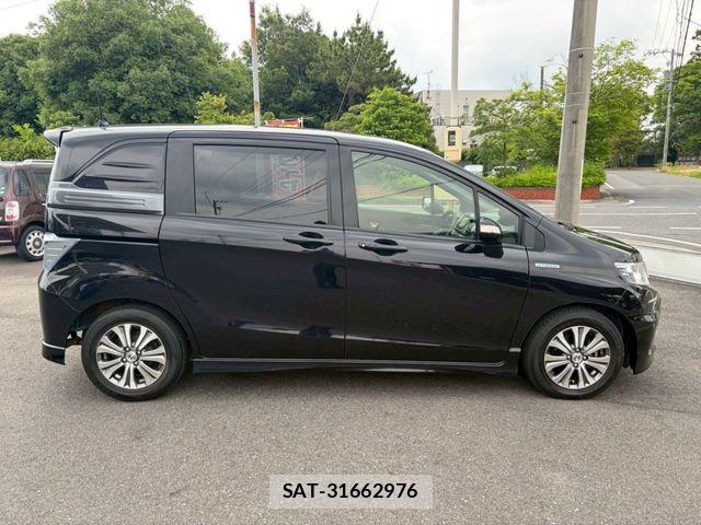 Honda FREED SPIKE 2012-06 7508717-17