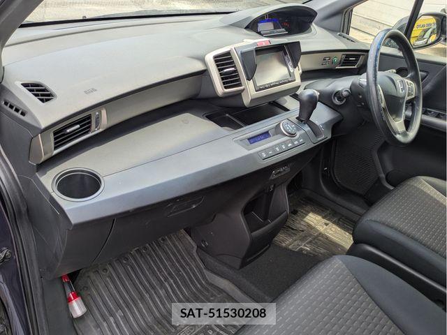 Honda FREED SPIKE 2014-07 7616755-2
