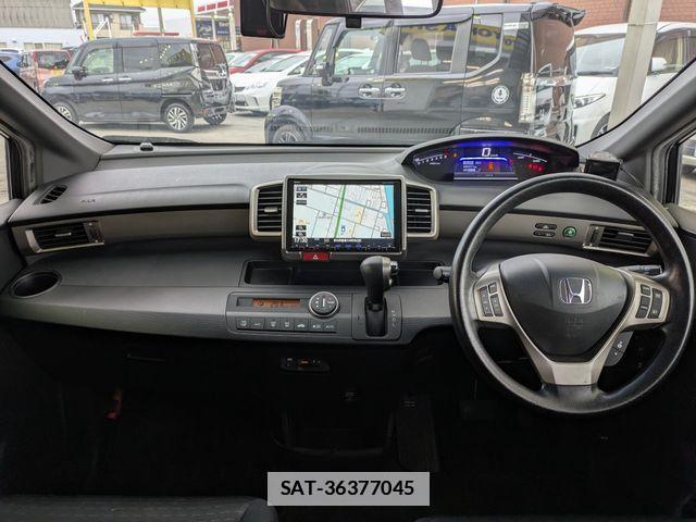 Honda FREED SPIKE 2013-07 7723629-7