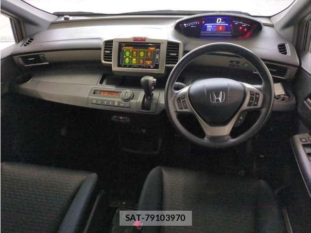 Honda FREED SPIKE 2013-06 7979317-11