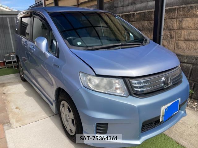 Honda FREED SPIKE 2013-06 8035714-1