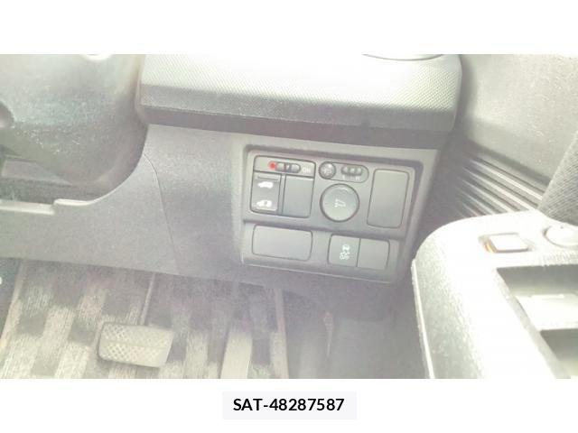 Honda FREED SPIKE 2011-12 8099309-15