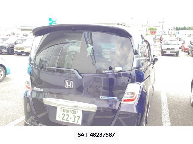 Honda FREED SPIKE 2011-12 8099309-2