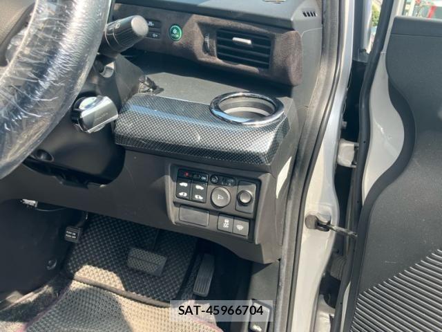 Honda FREED SPIKE 2012-09 8099313-14