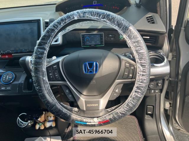Honda FREED SPIKE 2012-09 8099313-16