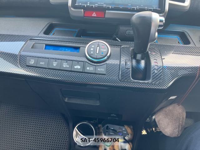 Honda FREED SPIKE 2012-09 8099313-17