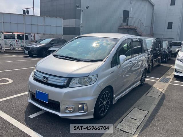 Honda FREED SPIKE 2012-09 8099313-1
