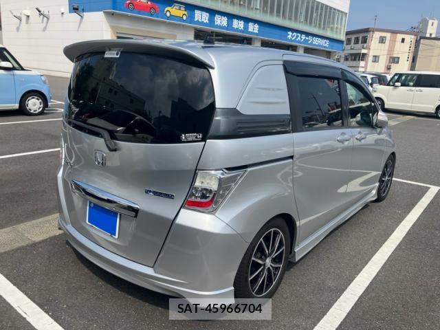 Honda FREED SPIKE 2012-09 8099313-2