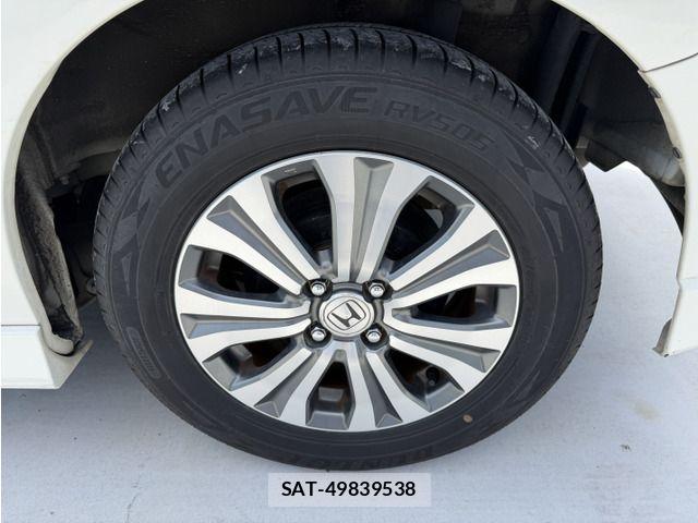 Honda FREED SPIKE 2011-11 8207648-19