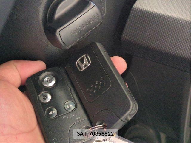 Honda FREED SPIKE 2014-06 8207649-11