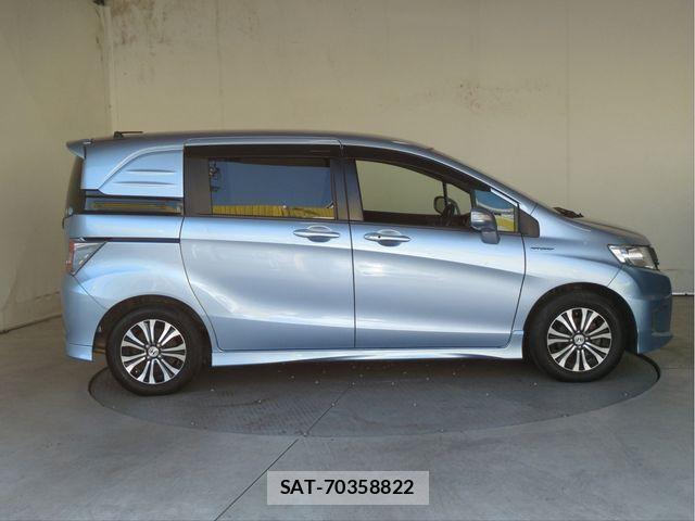 Honda FREED SPIKE 2014-06 8207649-17