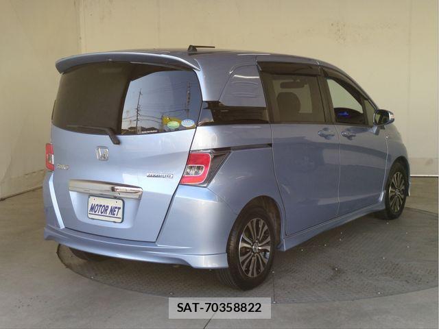 Honda FREED SPIKE 2014-06 8207649-1