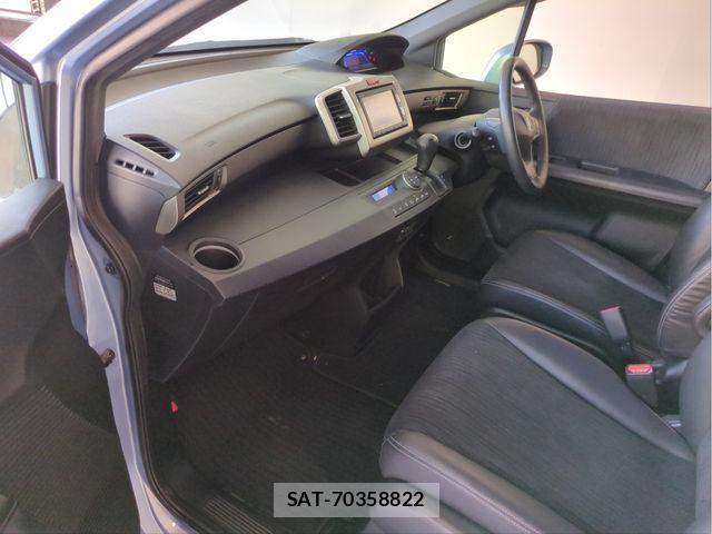 Honda FREED SPIKE 2014-06 8207649-2