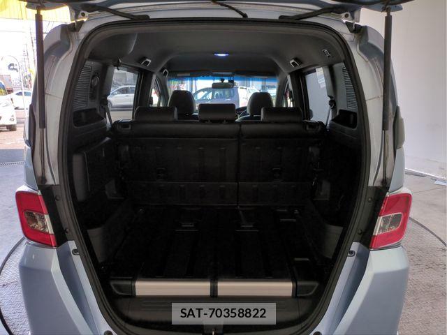 Honda FREED SPIKE 2014-06 8207649-6