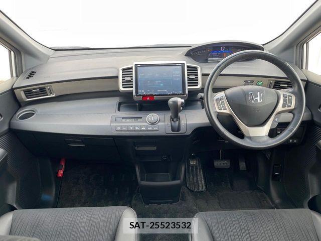 Honda FREED SPIKE 2012-11 8314595-1