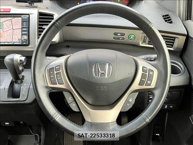 Honda FREED SPIKE 2011-11 8366058-13