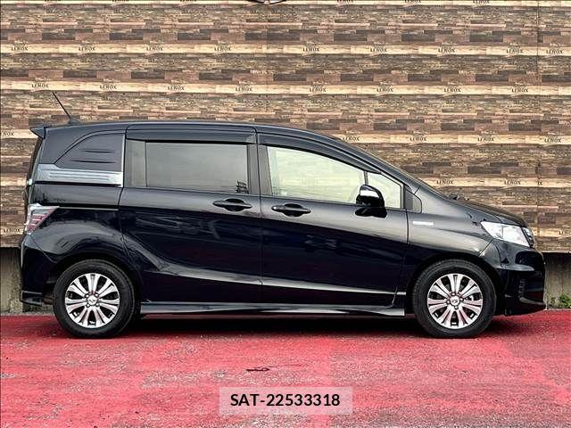 Honda FREED SPIKE 2011-11 8366058-3
