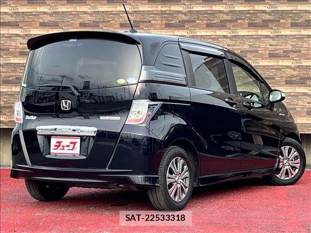 Honda FREED SPIKE 2011-11 8366058-4
