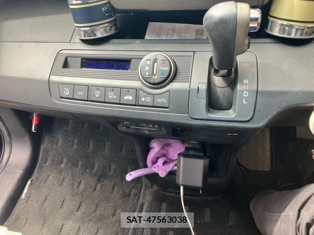 Honda FREED SPIKE 2014-06 8412609-13