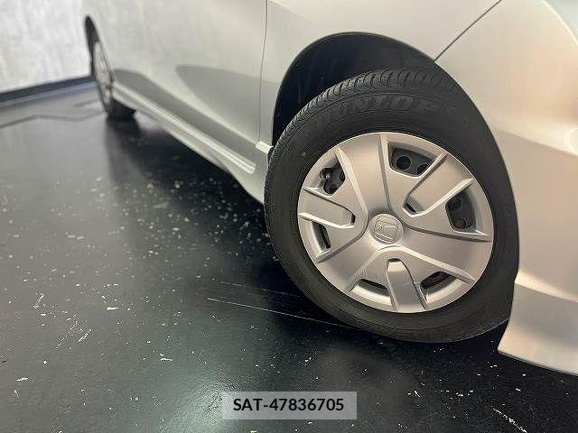 Honda FREED SPIKE 2013-09 8525002-11