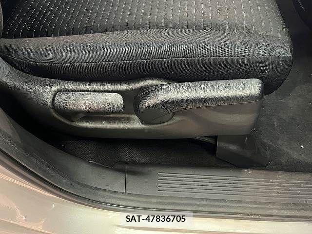 Honda FREED SPIKE 2013-09 8525002-13