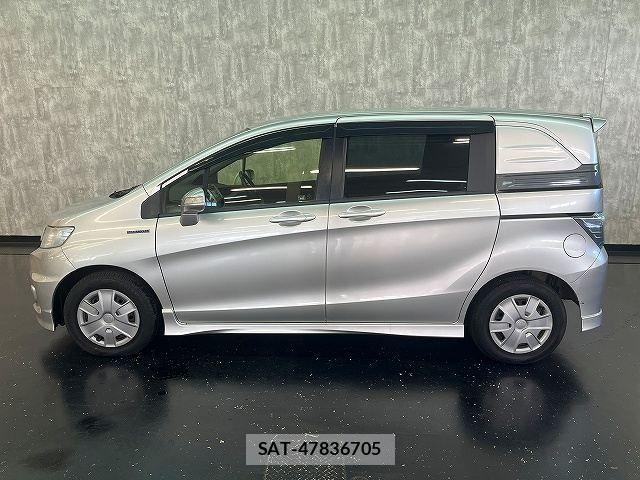 Honda FREED SPIKE 2013-09 8525002-26