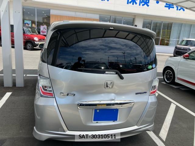 Honda FREED SPIKE 2013-09 8666189-1