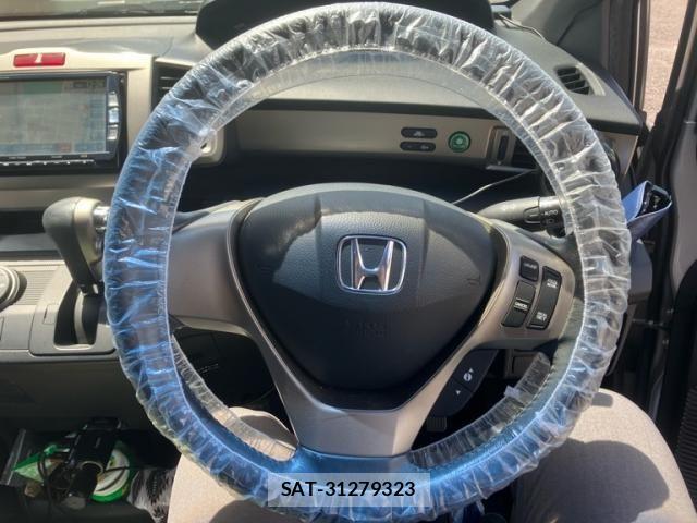 Honda FREED SPIKE 2012-03 8659246-19