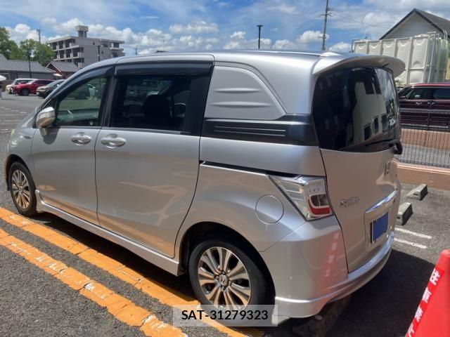 Honda FREED SPIKE 2012-03 8659246-4