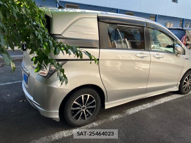 Honda FREED SPIKE 2011-12 8871075-8