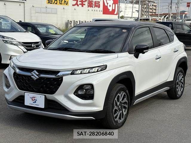 Suzuki Fronx 2024-10 1743246-13