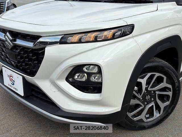Suzuki Fronx 2024-10 1743246-17