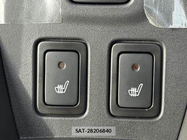 Suzuki Fronx 2024-10 1743246-6