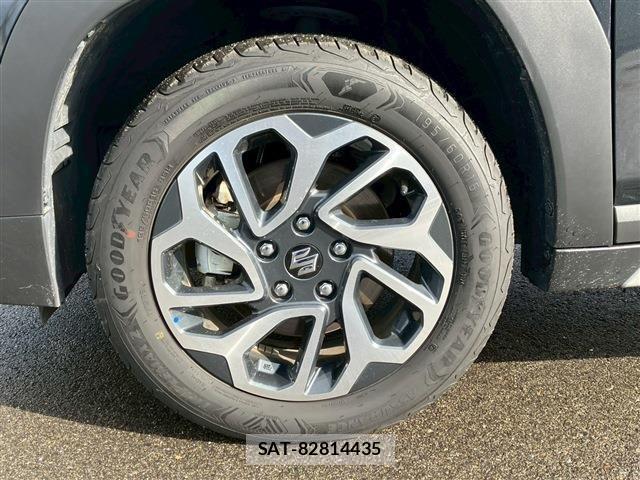Suzuki Fronx 2024-10 2319473-9