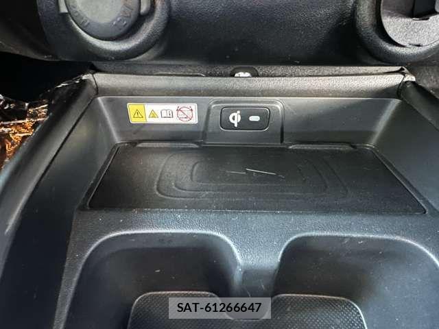 Suzuki Fronx 2024-10 3374062-11