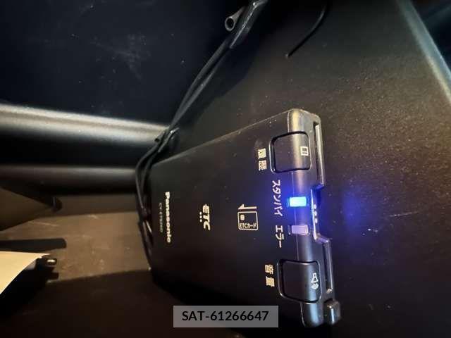 Suzuki Fronx 2024-10 3374062-6