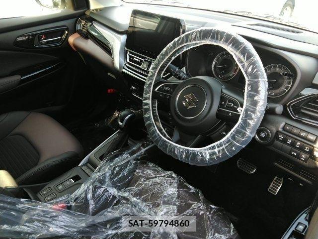 Suzuki Fronx 2025-02 6612042-1