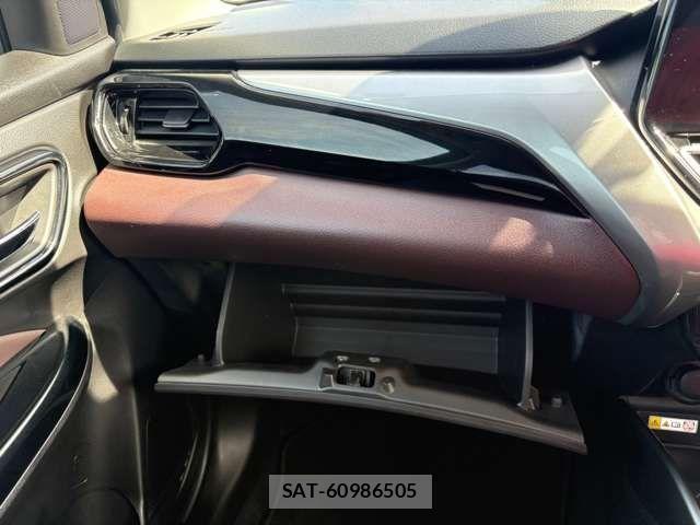 Suzuki Fronx 2024-10 6612044-21