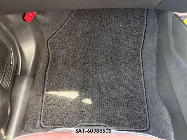 Suzuki Fronx 2024-10 6612044-23