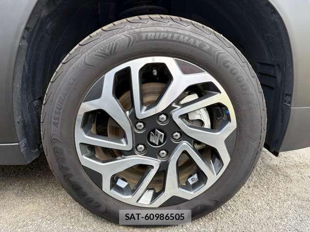 Suzuki Fronx 2024-10 6612044-2