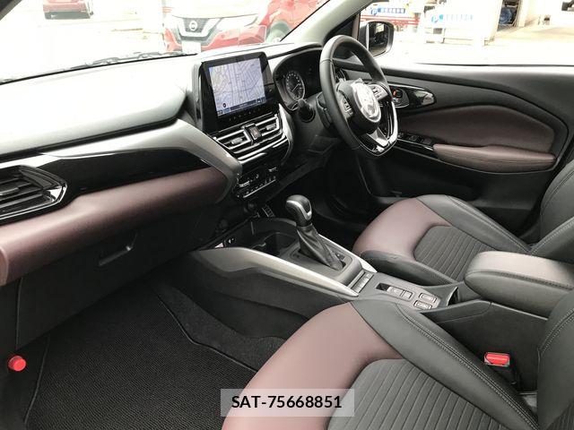 Suzuki Fronx 2025-10 6612043-11